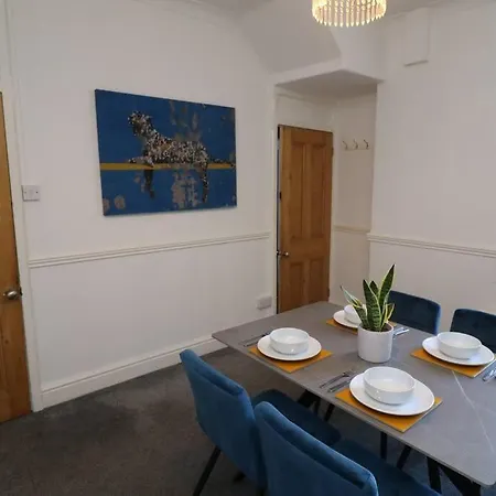 2 Bedroom Characterful House Lancaster Exterior photo