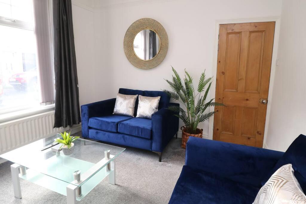 Holiday home 2 Bedroom Characterful House *