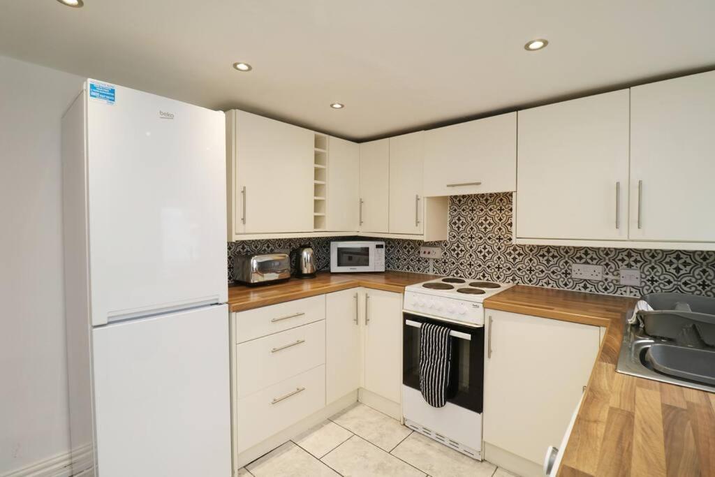 2 Bedroom Characterful House Lancaster
